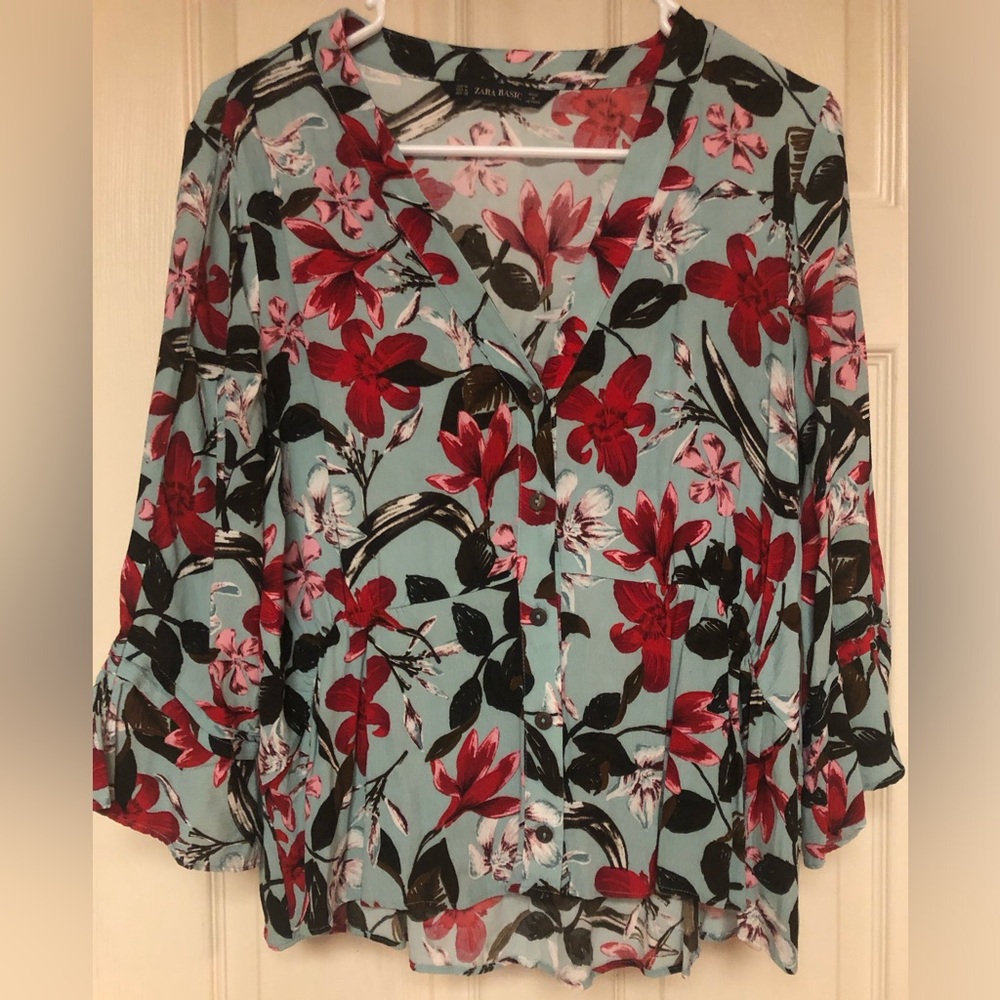 Women’s Medium Zara Basic Button Down Blouse. 3/4… - image 1